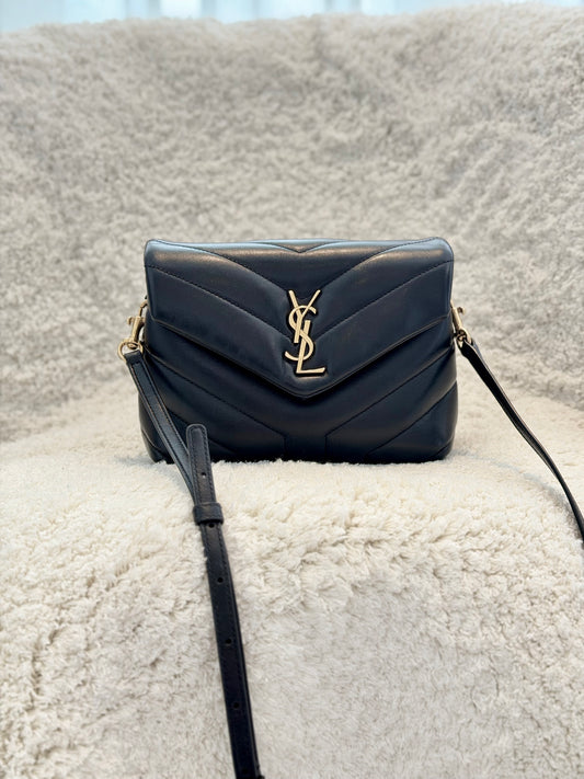 Saint Laurent LouLou Toy – Matelassé Calfskin Crossbody Bag